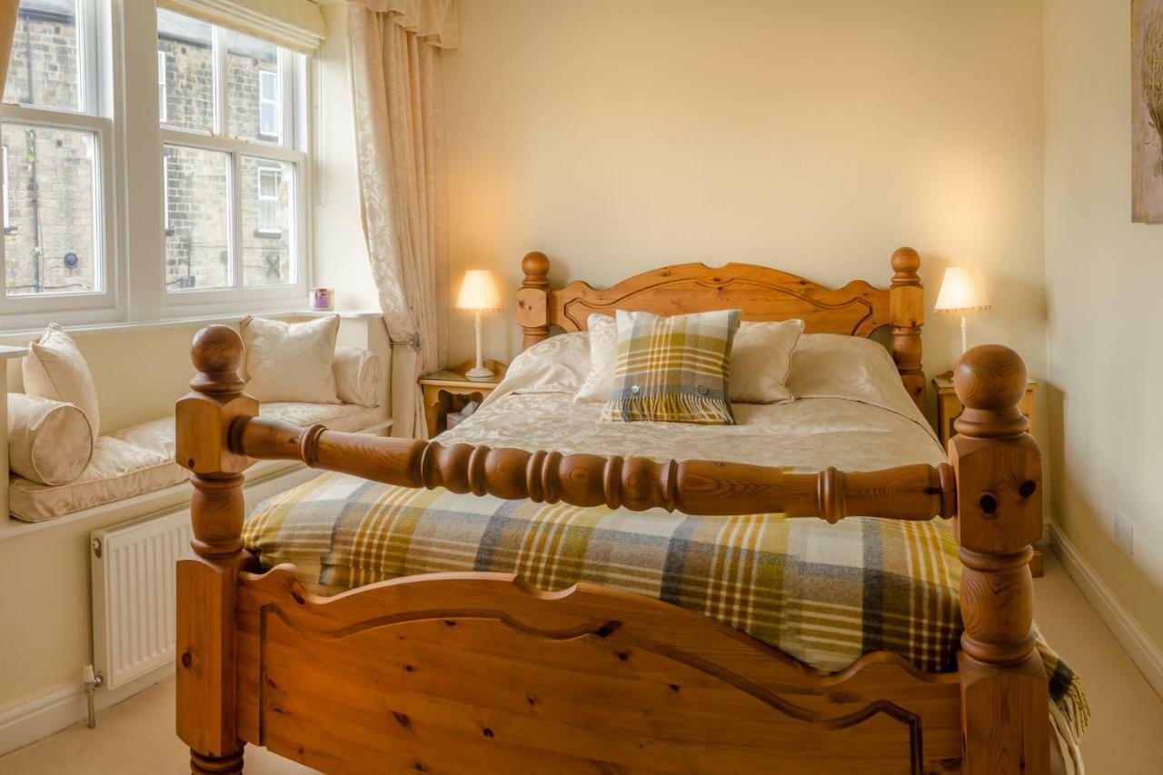 Hotel Raikes Barn à Skipton Extérieur photo