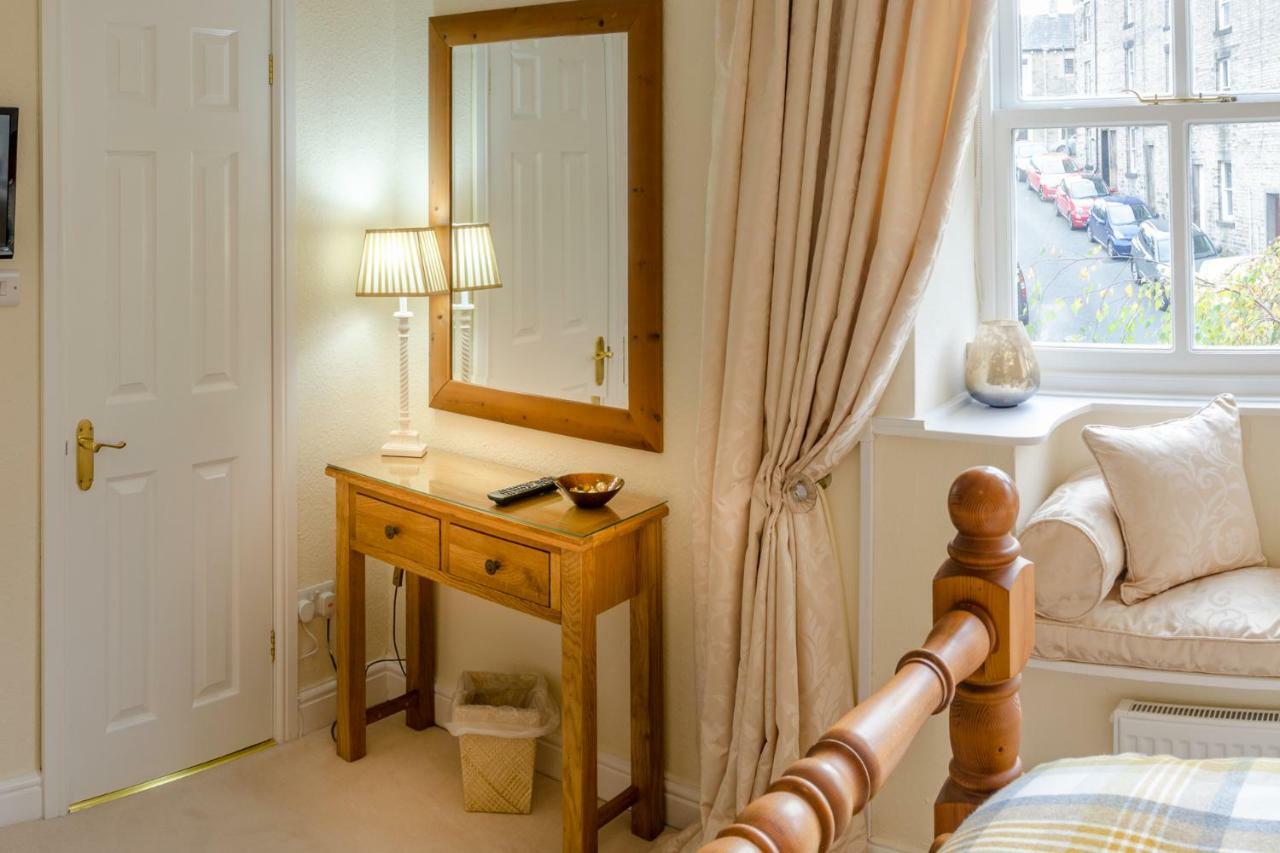 Hotel Raikes Barn à Skipton Extérieur photo